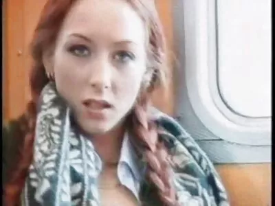 Anális szex egy ingyen családi sex napsütéses napon (Miss Raquel)
