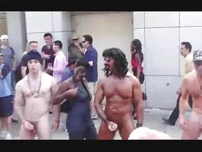 Tetovált lány próbálja az anális családi sex videók videót (Roxii Blair)